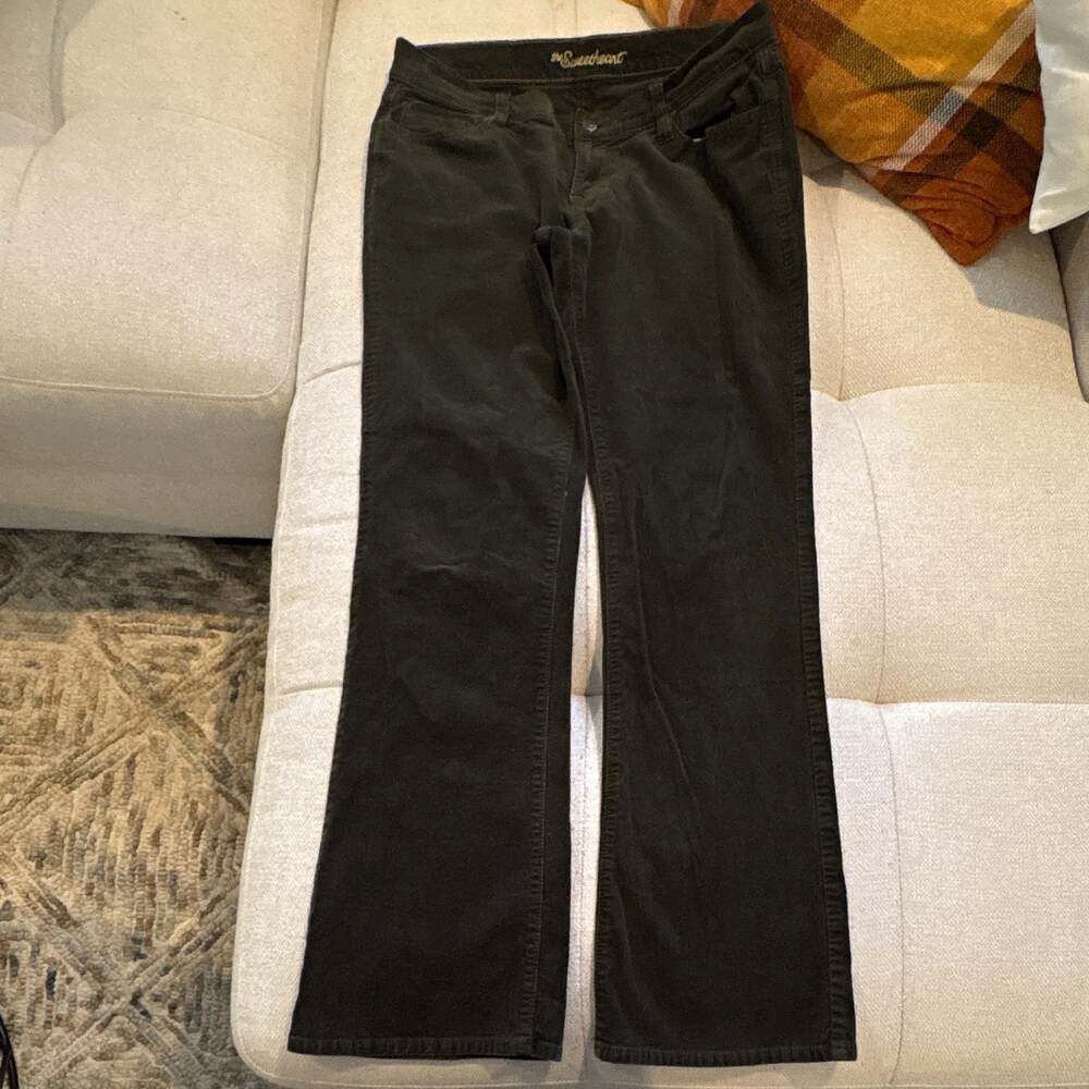 Old Navy Sweetheart, 8, Corduroy pants, preppy, Y2K, EUC, stretchy, comfy